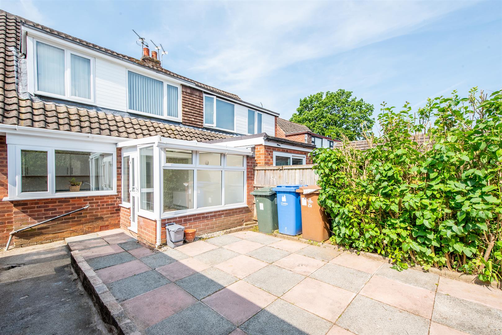 Howe Grove, Chorley